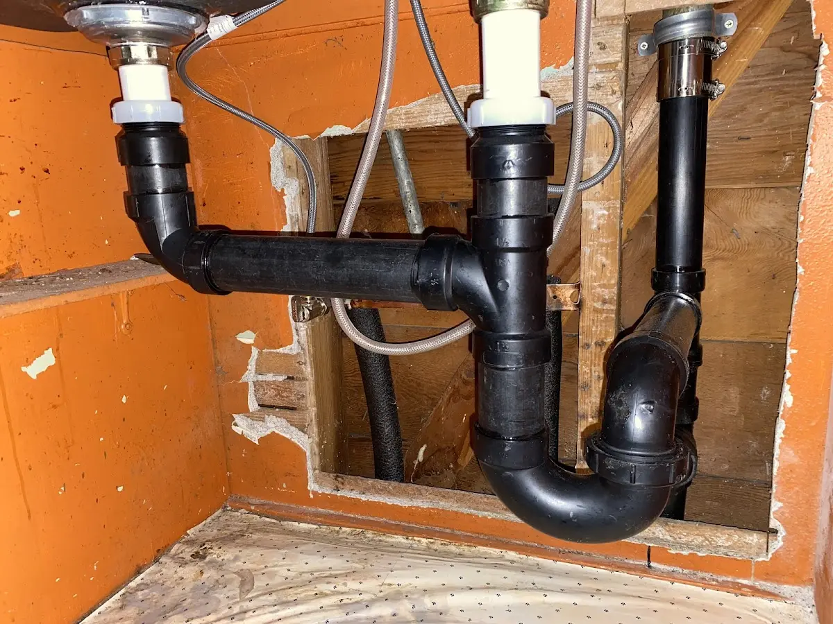 Professional Pipe Bursting equipment and tools on the job in Fairlawn